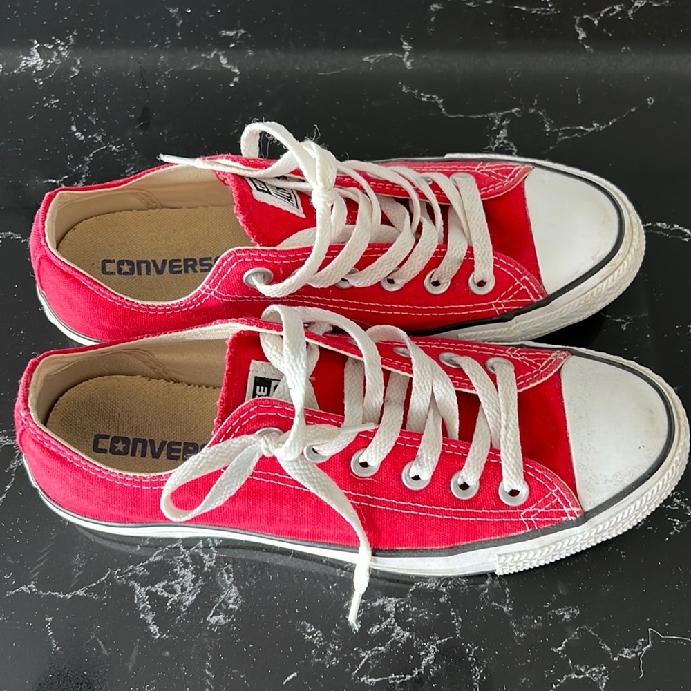 CONVERSE SHOES